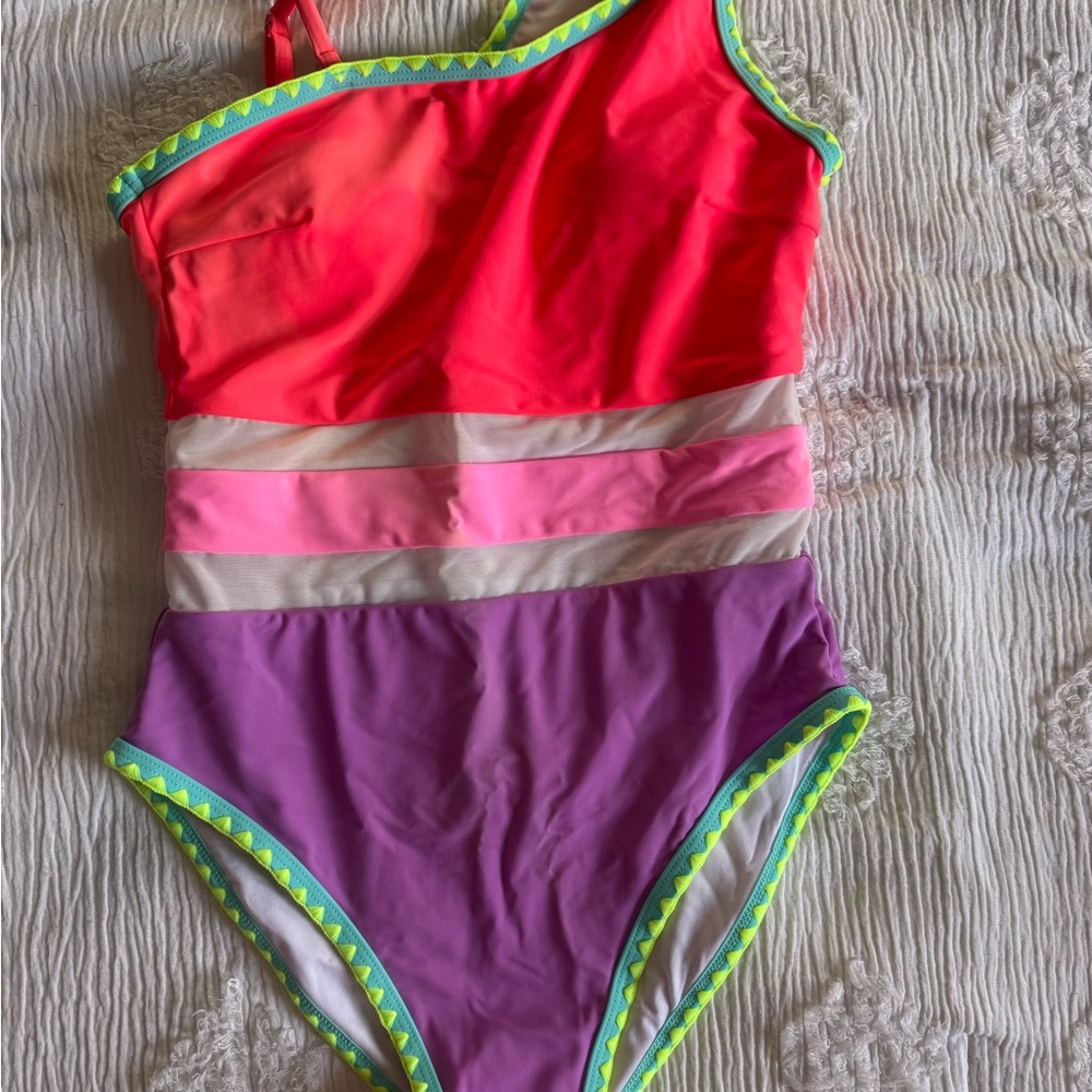 NEW with tags Women’s Small Bathing Suit One Piece colorful tropical vacation